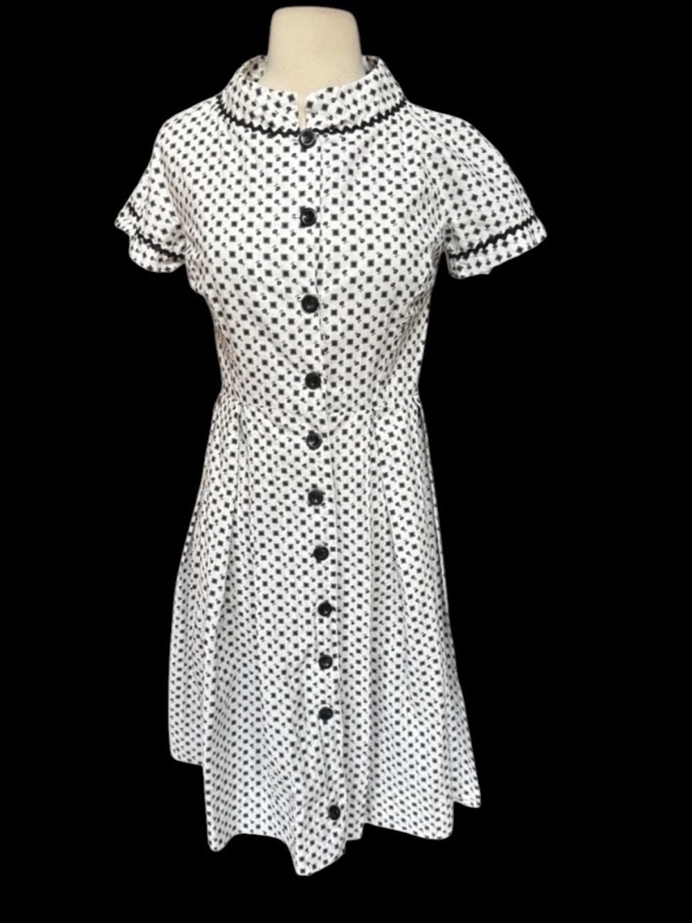 1940s/50s 100% Cotton Ditsy Floral & Square Print, w/Rick Rack Trim, Shirt Dress